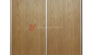 Ντουλάπα με συρόμενες πόρτες σε Δρυ