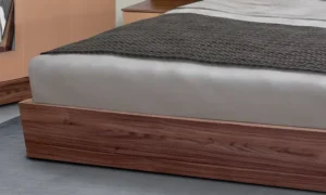 Σετ κρεβατοκάμαρας και 6φυλλη ντουλάπα με καθρέφτη