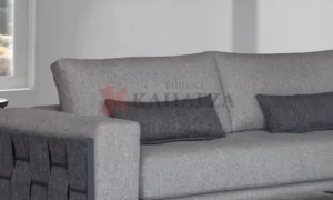 Γωνιακός καναπές με μηχανισμούς ανάκλησης στην πλάτη!