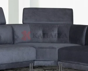 Γωνιακό σαλόνι με μηχανισμούς ανάκλησης στην πλάτη και άφθονο χώρο καθίσματος